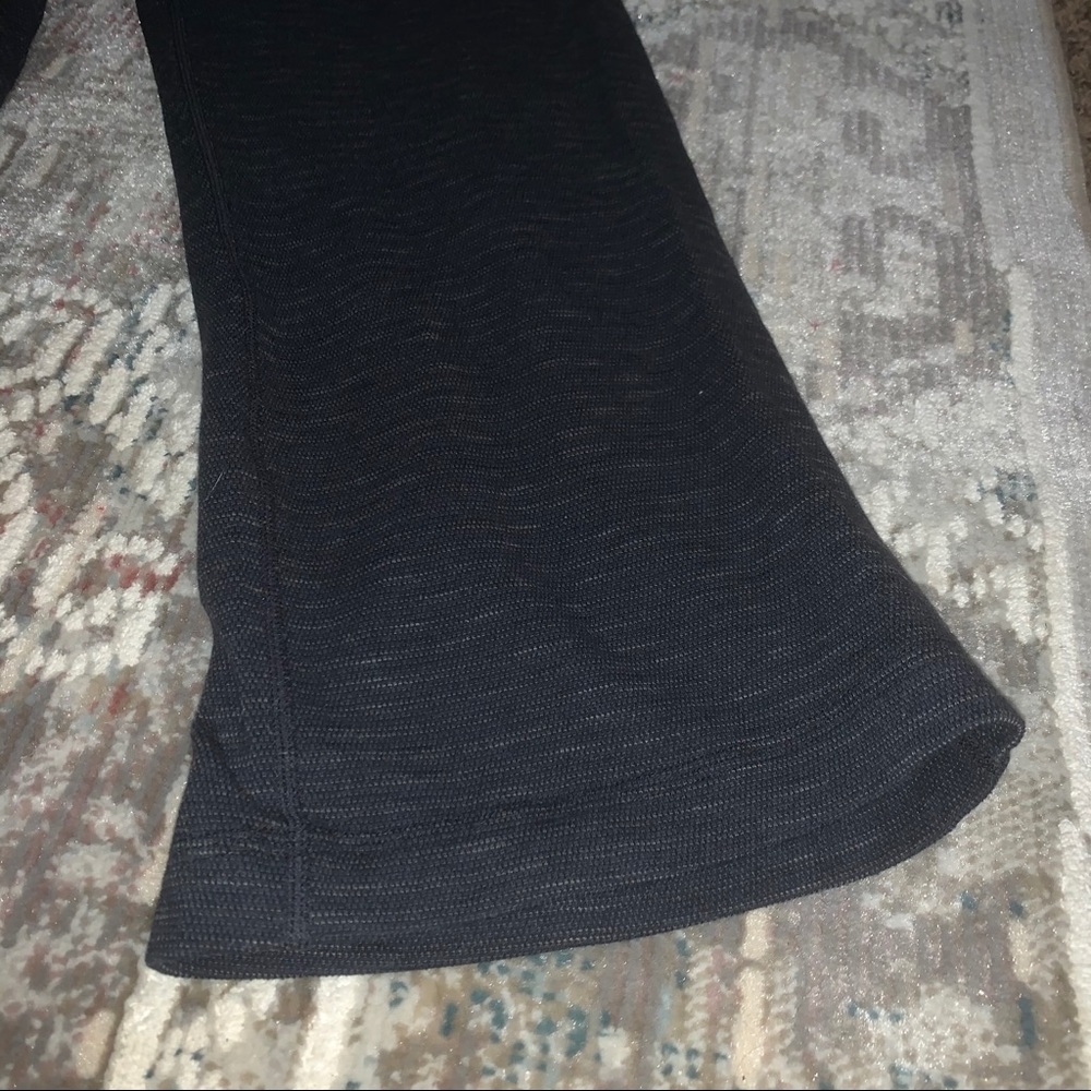 LULULEMON PANTS - Picture 2 of 6